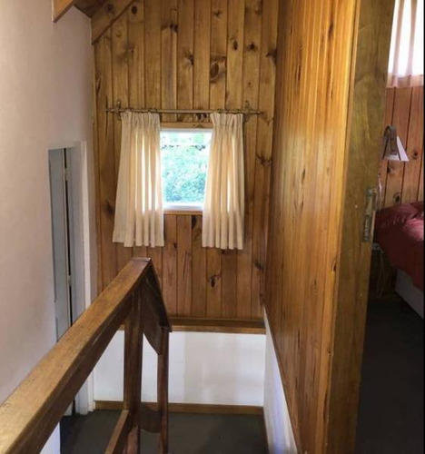 Imagen 11 de 23 de Venta Cabaña Centro Calle Las Mutisias, 2 Dormitorios 2 Baños, Chimenea Y Decks Con Parrilla