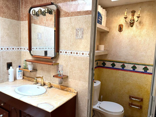 Casa En Venta De Una Planta En Bosques De Echegaray, Naucalpan De Juárez