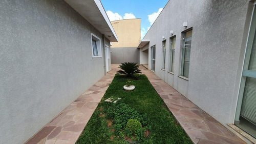Imagem 11 de 15 de Casa Para Venda Em Guarapuava, Centro, 3 Dormitórios, 1 Suíte, 6 Vagas - Cs-0094_2-1118636