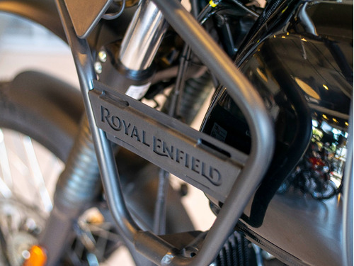 Royal Enfield Himalayan Granite Black Reserva