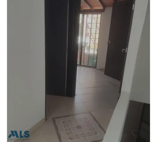 Apartamento De 3 Niveles(mls#243958)