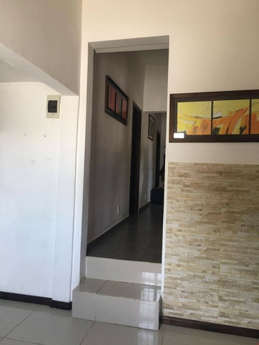 Muy Linda Casa Sobre Massini