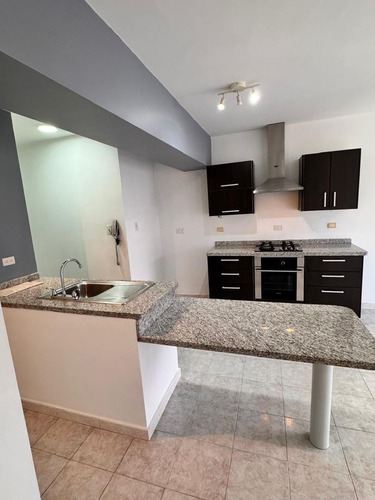 Apartamento A Estrenar En Venta Res Montecarmelo Frente Al Sambil Jc-lp Jc-