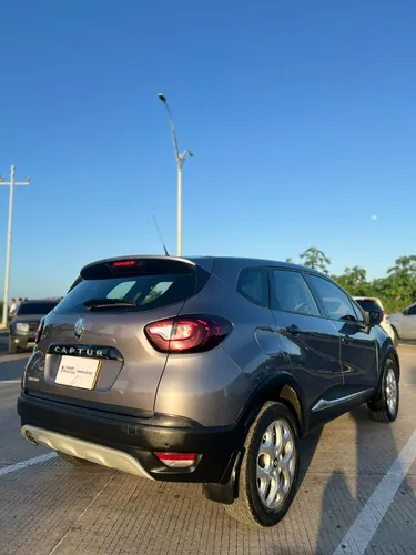 Renault Captur 2.0 Zen Mecánica