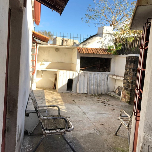 Imagen 14 de 15 de 2043 Casa Padron Unico Amplio Terreno Fondo Con Parrill Horno Y Estufa A Leña