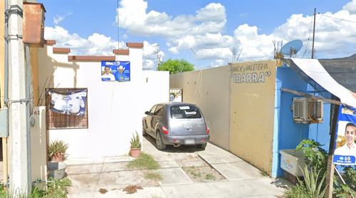 Sk09 Remate Bancario Casa En Tomas Chapa Martínez 1161, Real Las Palmas, Sabinas Hidalgo