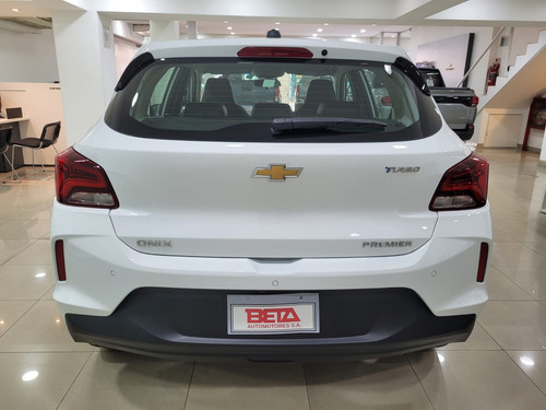 Chevrolet Onix 1.0 Turbo Premier At