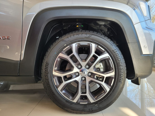 Imagen 20 de 25 de Jeep Renegade 1.3 T270 Longitude 2023 0km E/ Inmediata.