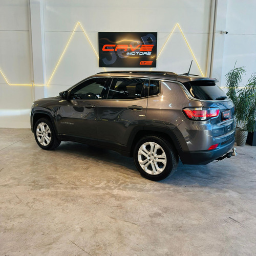 Jeep Compass LONG. T270 1.3 TB 4x2 Flex Aut.
