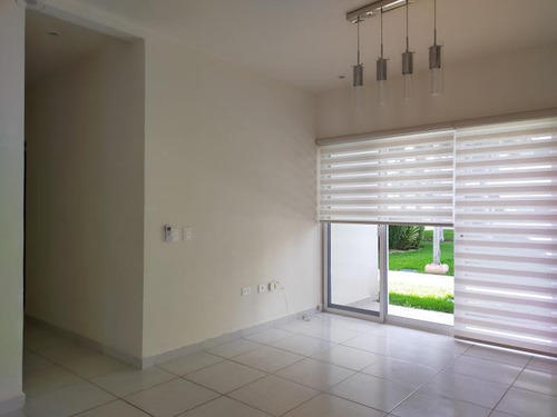 Imagen 3 de 12 de Departamento En Venta Av Huayacan