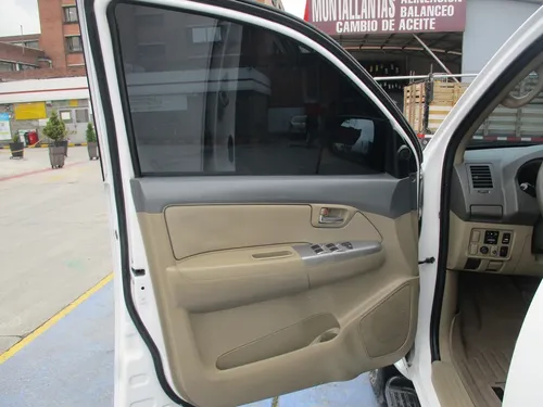 Toyota Fortuner Sr5 4x4 2700cc At Aa