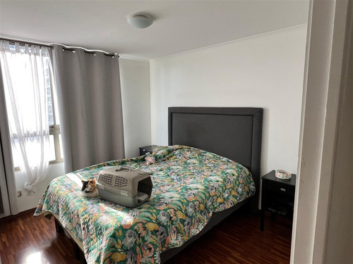 En Venta 2 Dorm. Calle Serrano, Parque Almagro. Santiago