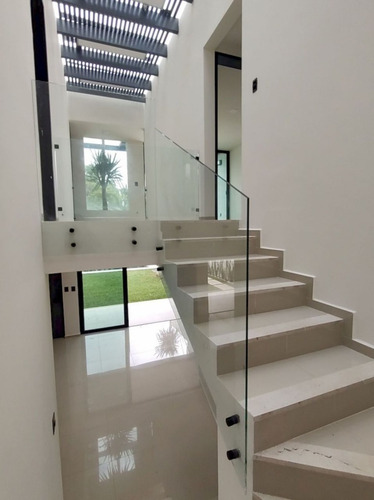 Casa Minimalista Nueva En Prados De Cuernavaca