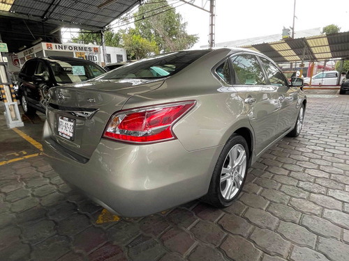 Imagen 4 de 13 de Nissan Altima 2013 3.5 Exclusive V6 Piel Cvt