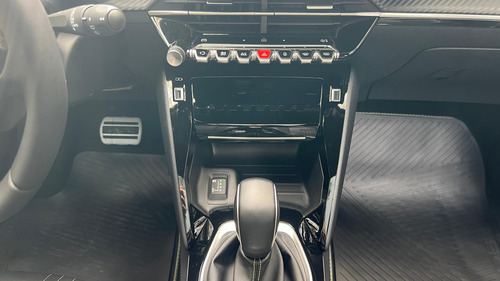 Peugeot 2008 1.0T Gt
