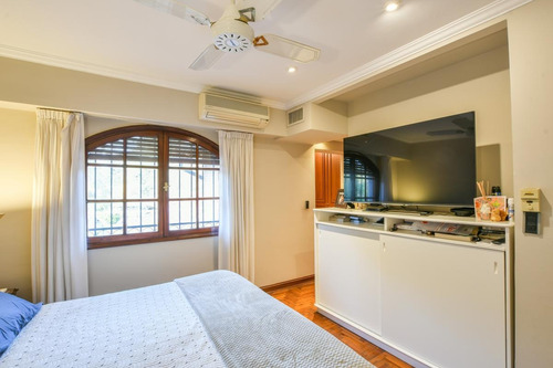 Imagen 21 de 30 de Casa De 5 Dormitorios En Venta Con Pileta En Fisherton Rosario