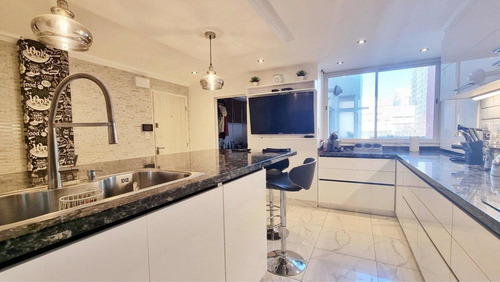 Departamento En Venta - 4 Dormitorios 3 Baños - 170mts2 - Mar Del Plata