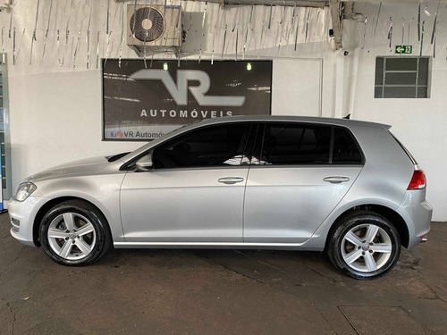 Imagem 4 de 11 de Volkswagen Golf 1.4 Tsi Comfortline 16v Gasolina 4p