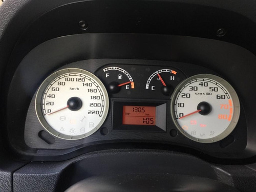 Fiat Idea Elx 1.4 8v 2006 Completo Com Ar Cond. E Direção