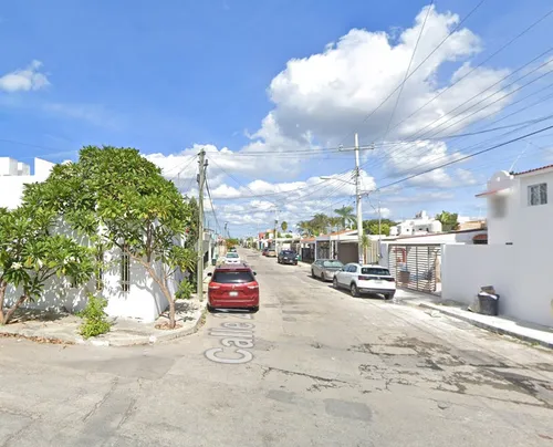 Casa En Remate Bancario - Calle 21, La Florida, Mérida, Yucatán -jcbb3