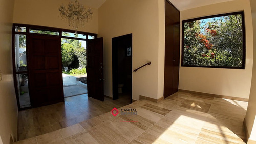 Casa De Lujo En Renta En Colinas De San Javier Con Alberca