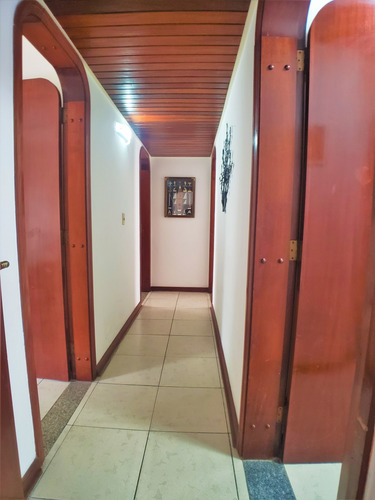 Imagem 3 de 19 de Apartamento Na Praia Das Pitangueiras Em Guarujá 126m² Com 4 Suítes, Lazer, 2 Vagas De Garagem, 1 Apartamento Por Andar - Ap04925 - 34889805