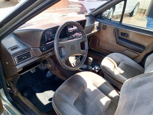 Santana 1.8 Gls 8v Álcool 4p Manual