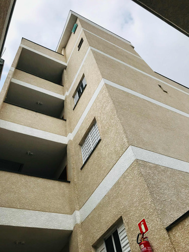 Apartamento Mobiliado 1 Dorm C/ Varanda 5 Min Metrô Itaquera