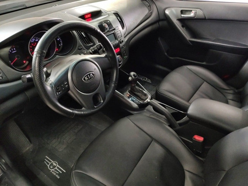 Imagem 13 de 15 de Kia Cerato 2012 1.6 Ex Aut. 4p