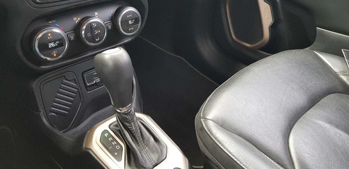 Imagem 8 de 14 de Jeep Renegade Longitude 1.8 4x2 (aut) (flex)