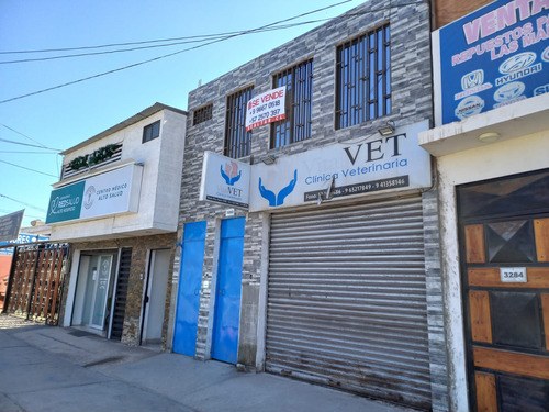 En Venta Casa Con Local Comercial En El Centro De Alto Hospi