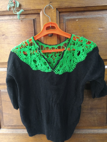 Remera  Tejida Negra Y Verde Retro Vintage 