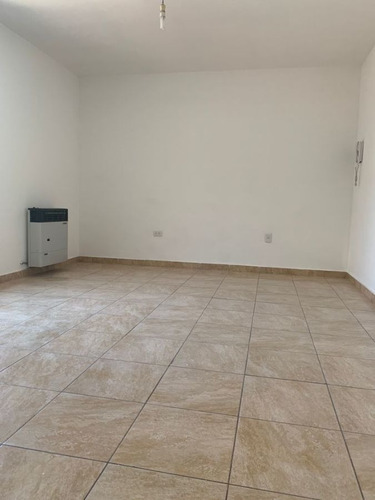 Imagen 23 de 26 de Excelente Oportunidad De Inversión - Complejo Casa + 6 Dptos.