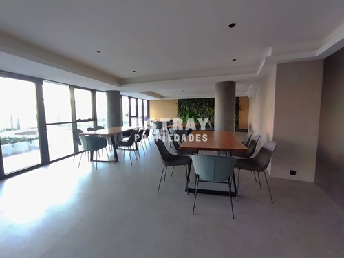 Imagen 7 de 11 de Apartamento En Venta De 1 Dormitorio En Malvin (ref: Ast-774)