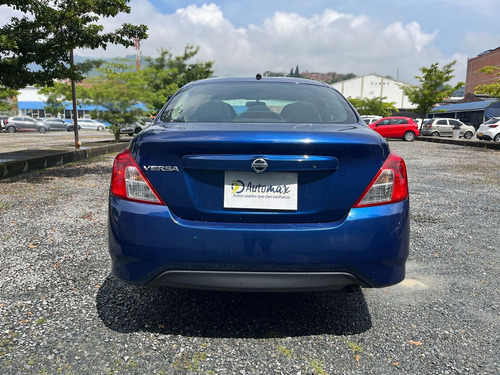 Nissan Versa 1.6 Advance