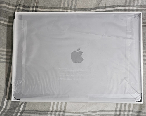 Macbook Air M1 2020 13 Gris Espacial Nueva (Usado)