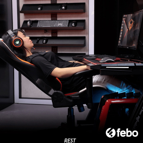 Silla de escritorio Meetion CHR14 MT-CHR14 gamer ergonómica negra y naranja con tapizado de cuero sintético