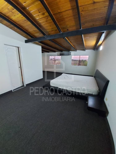 Imagen 11 de 24 de Tu Inmobiliaria Vende Town House Urbanización Villa Athenas, Sector Las Peonias Av. Atlántico Puerto Ordaz #asesoriagratuita #asesoriainmobiliaria #vendedor #pedrocastro