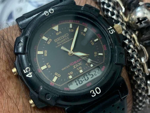 Seiko Dx Alarm Chronograph V041-8131 Quartz Ana/digi Japan