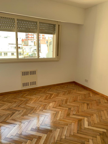Departamento Reciclado A Nuevo, Muy Luminoso. Solo Compradores Directos.