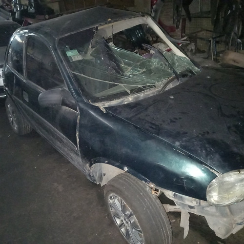 Chevrolet Corsa 3p Baja Definit. Caja Sin Motor