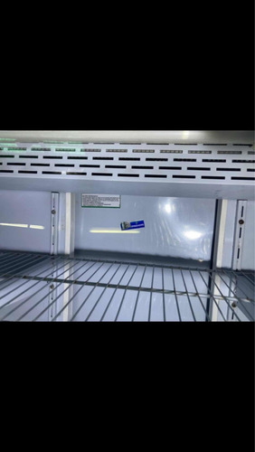 Imagen 6 de 6 de Vitrina Heladera Horizontal Refrigerada Con Mostrador 1.50m