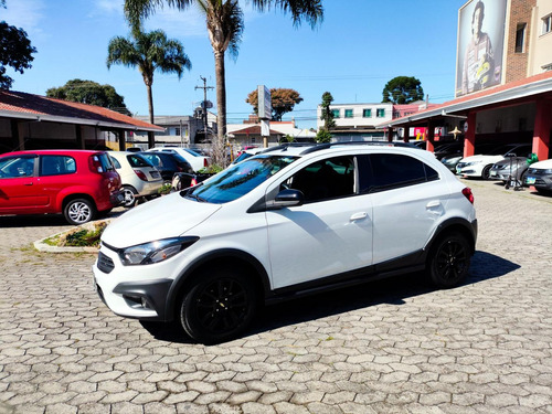 Chevrolet Onix Hatch Activ 1.4 8v Flex 5p Aut