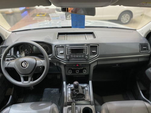 Volkswagen Amarok 2.0 Tdi Trendline 4x2 Manual 180cv 0km Ir