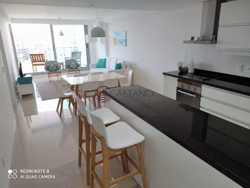 Imagen 5 de 12 de Hermoso Apto. En Edificio De Categoria! - Punta Del Este Brava