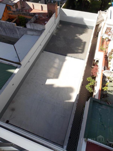 Semipiso A Estrenar 4 Ambientes 110m2 Balcon Aterrazado - Flores
