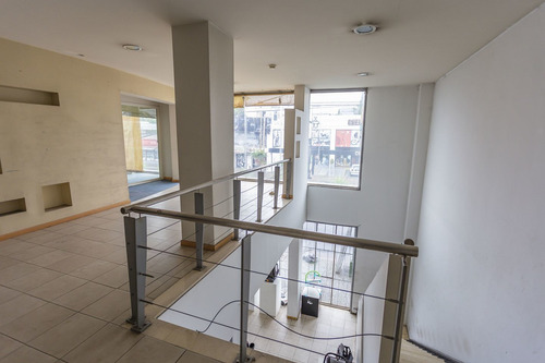 Imagen 25 de 30 de Local En Venta En Banfield