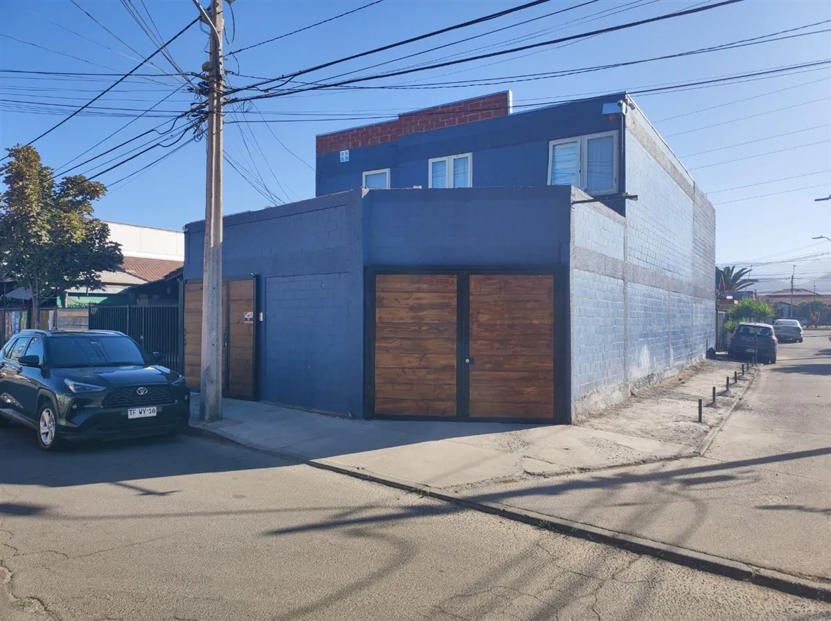 Imagen 1 de 29 de Casa En Venta De 4 Dorm. En Quilicura