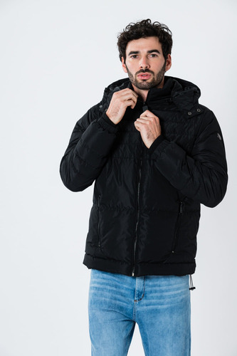 Imagen 3 de 8 de Campera Rastal Negro Hombre