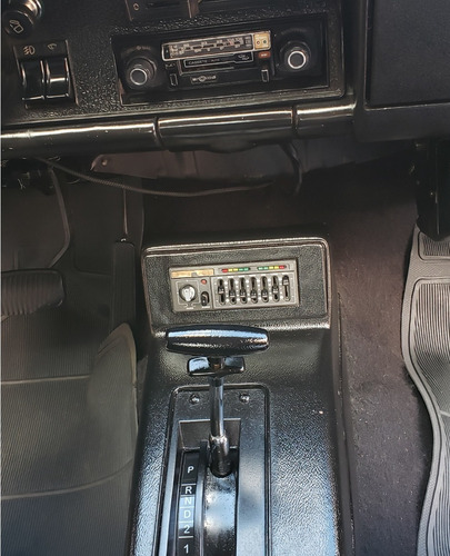 Imagem 4 de 15 de Opala Comodoro 4.1 Coupe 1980 Automatic Placa Preta Completo